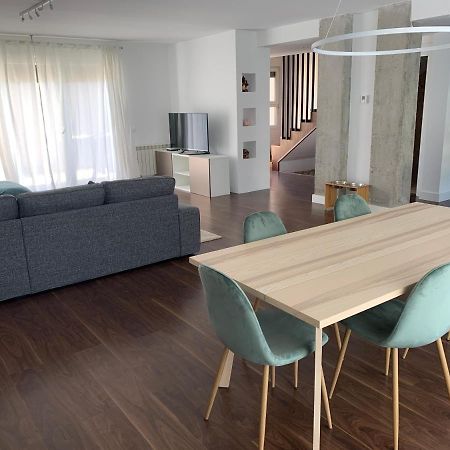 Chalet Con Piscina Privada A 25 Min De Madrid Арройомолинос Экстерьер фото